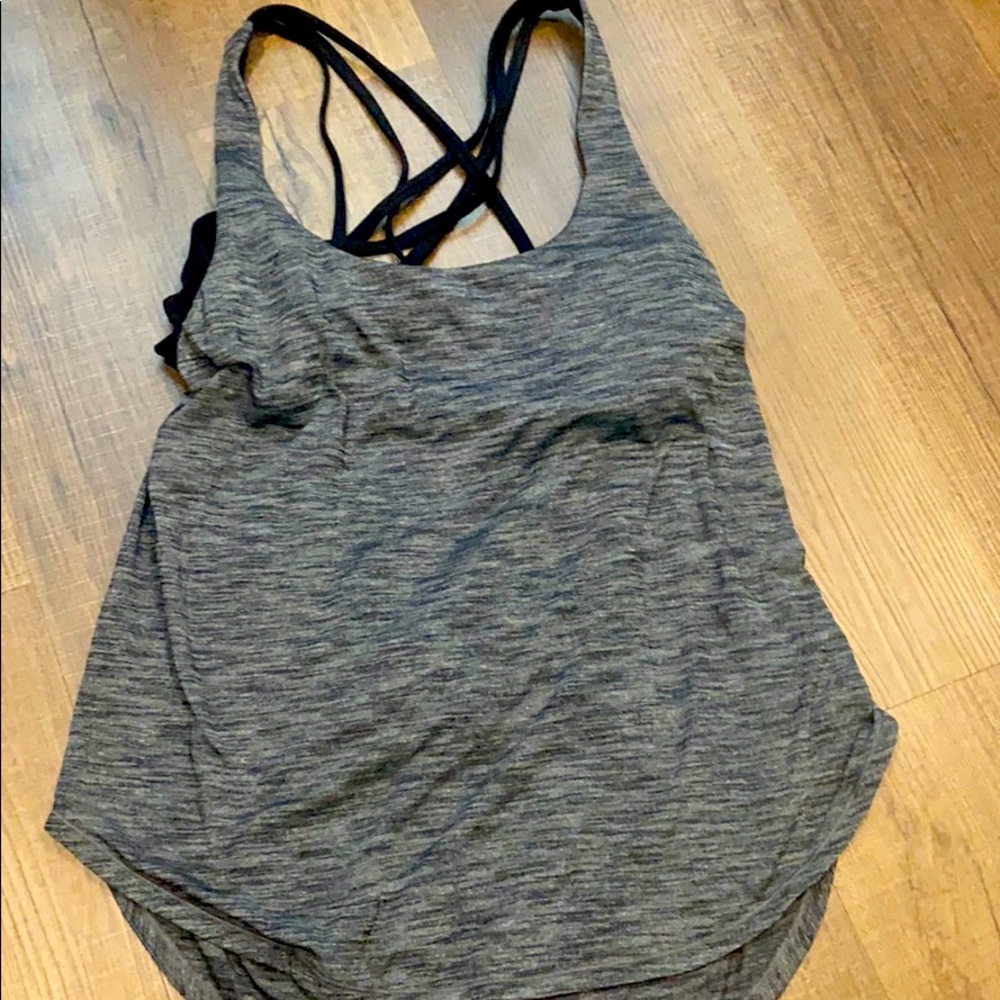 Lululemon tank 12